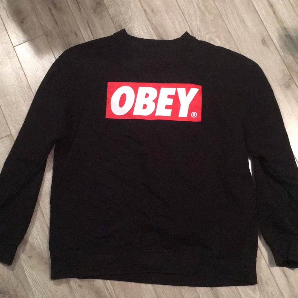 OBEY sweatshirt